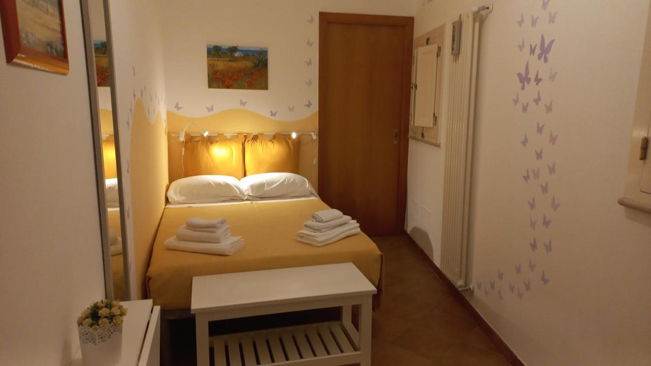 Villino Tronchetto Bianco Bed & Breakfast Mola di Bari Exterior photo