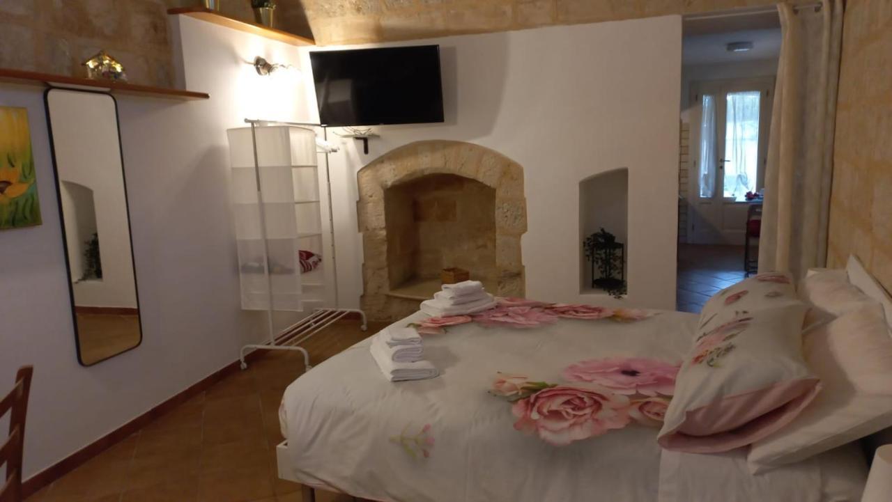 Villino Tronchetto Bianco Bed & Breakfast Mola di Bari Exterior photo